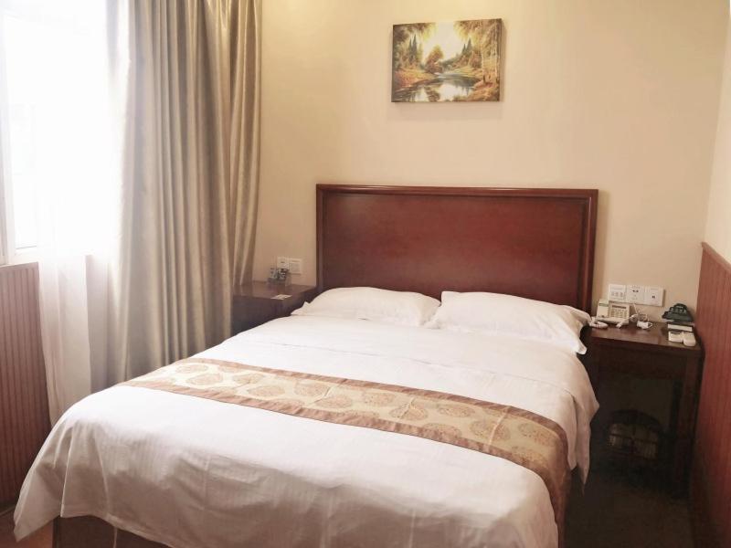 Greentree Inn Zhejiang Ningbo Dongqian Lake Yinxian Avenue North Mozhi Road Business Hotel Bagian luar foto