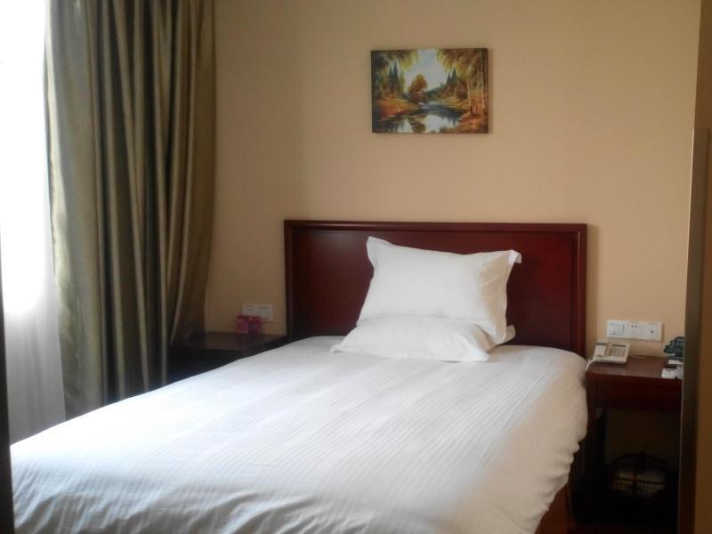 Greentree Inn Zhejiang Ningbo Dongqian Lake Yinxian Avenue North Mozhi Road Business Hotel Bagian luar foto