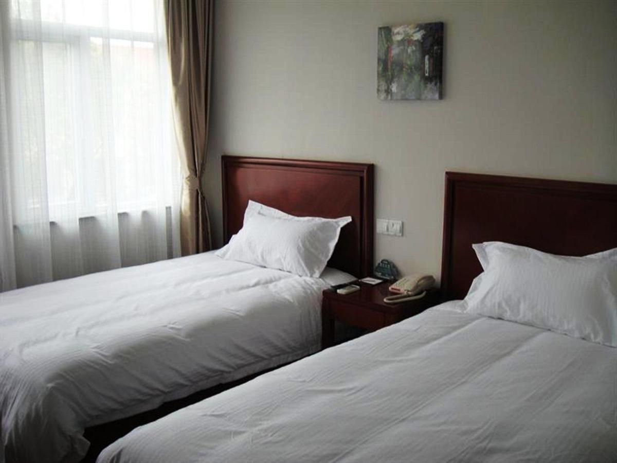 Greentree Inn Zhejiang Ningbo Dongqian Lake Yinxian Avenue North Mozhi Road Business Hotel Bagian luar foto