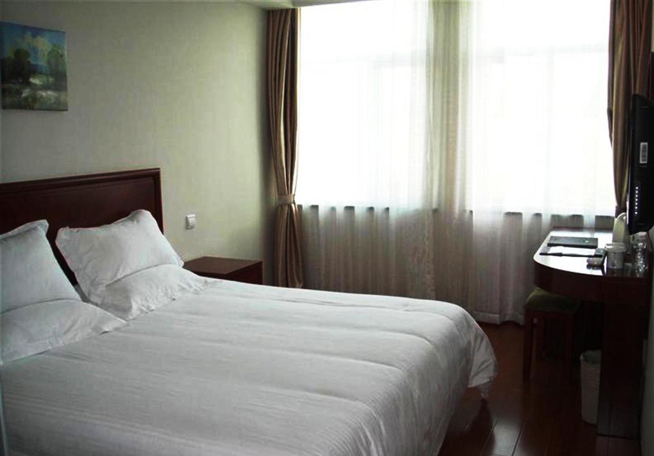 Greentree Inn Zhejiang Ningbo Dongqian Lake Yinxian Avenue North Mozhi Road Business Hotel Bagian luar foto